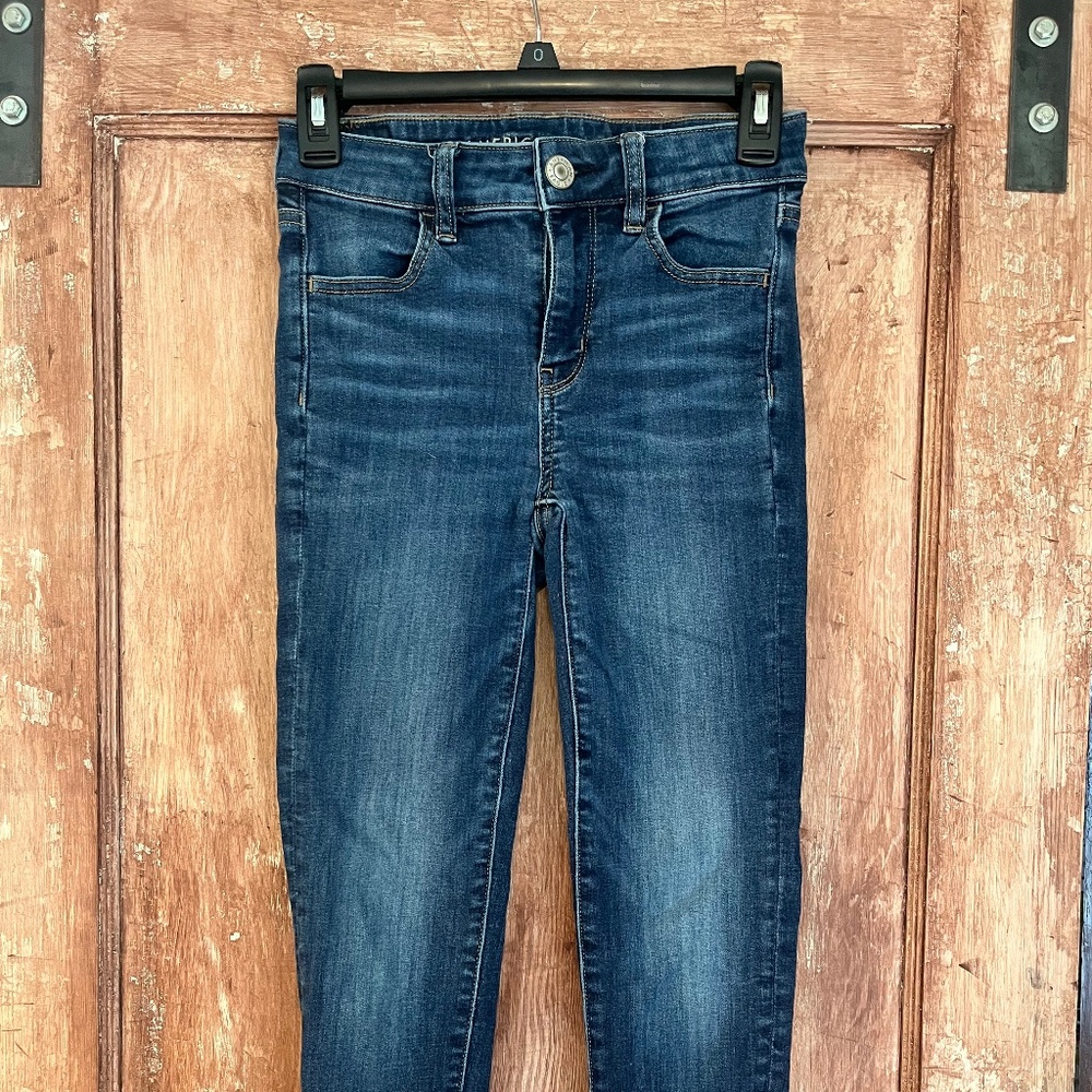 American Eagle skinny jeans